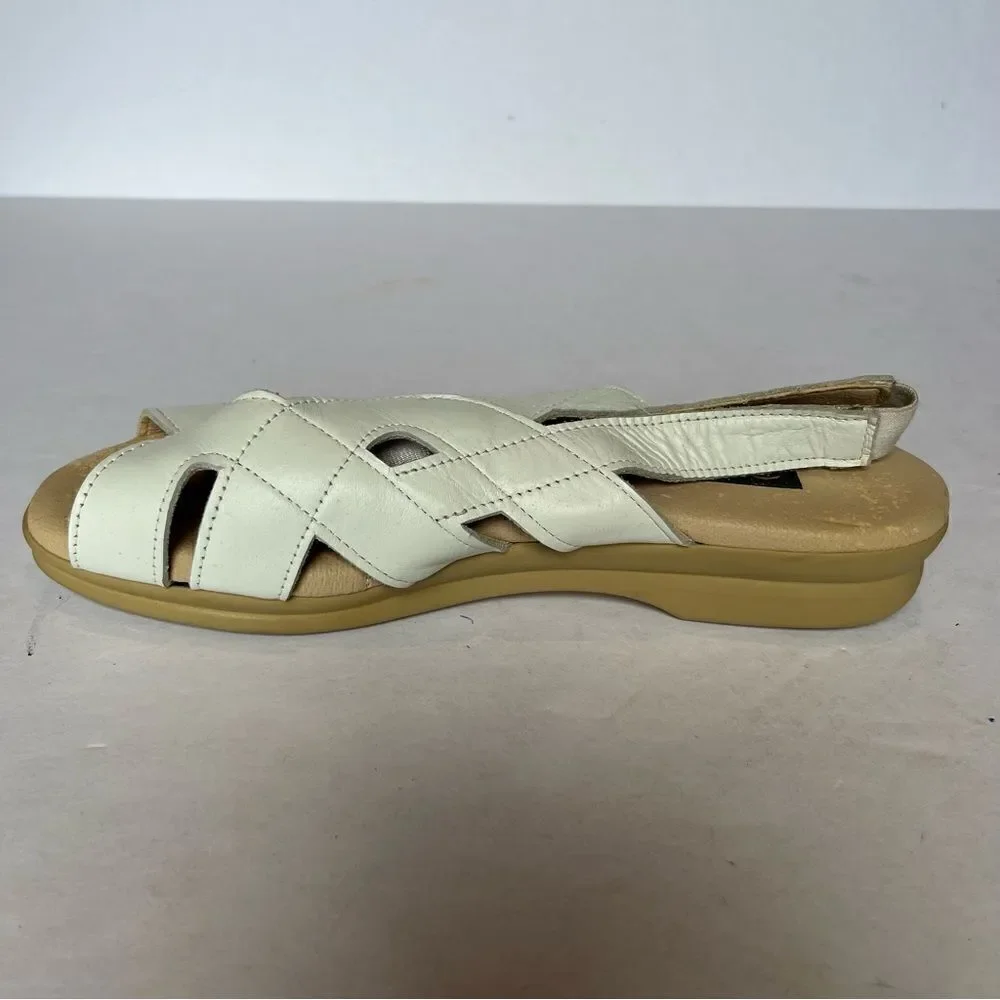 Daniel Green Women's Open Toed Sandals Cream Size 10